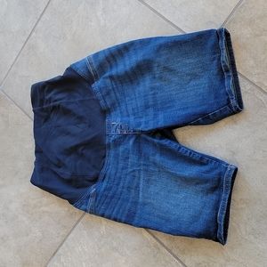 Maternity jean shorts size 2 Isabel Target
